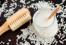 Guía paso a paso: Los beneficios comprobados del agua de arroz para fortalecer el cabello
