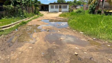 Colapso de aguas servidas provoca inundaciones en viviendas del sector La Perseverancia