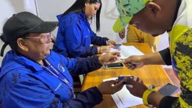 Inicia la entrega de tarjetas de débito a transportistas en Monagas para impulsar créditos