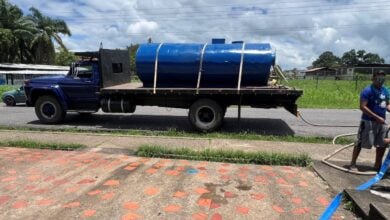 Denuncian fallas de agua en La Pica por severos cortes eléctricos