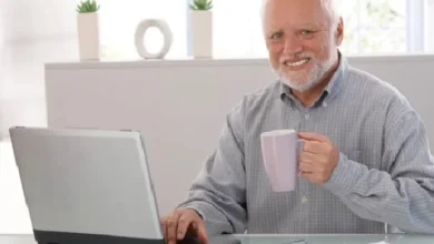Protagonista del meme «Hide the pain Harold» es favorito para la presidencia de Hungría