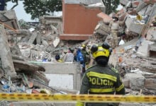 Asciende a 331 la cifra de muertos por el terremoto de magnitud 7,4 en Colombia