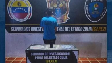 Detenido por enviar mensajes de acoso e insinuaciones sexuales a su propia hija
