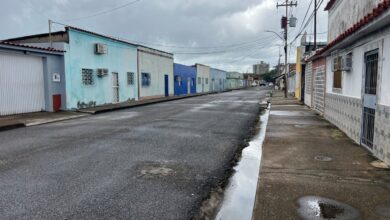 Vecinos del sector El Paraíso denuncian colapso de aguas negras en más de 50 viviendas