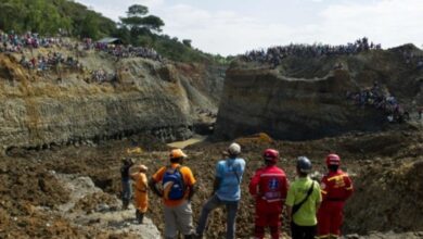 Suben a 13 las víctimas fatales tras derrumbe en mina de oro de Colombia