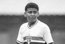 Asesinan a balazos a un prometedor futbolista de 15 años durante un partido en Brasil
