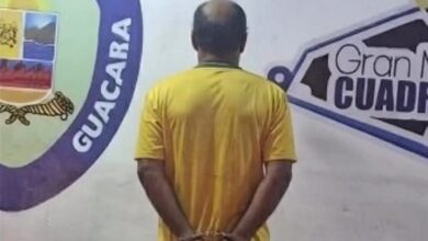 Detienen a un hombre por agredir a su pareja y a su hija adolescente