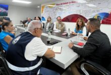 Defensoría del Pueblo y Gobernación de La Guaira coordinan plan de gestión de riesgos