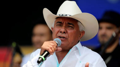 Reynaldo Armas celebra 73 años de vida consagrado como «El Número 1 de la Canta Criolla»