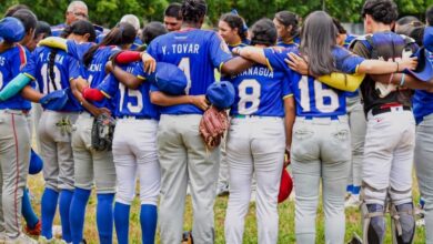 Venezuela debuta con contundente victoria 9-2 en el Mundial de Béisbol Femenino