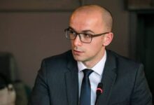 Kosovo dona 200.000 dólares para afectados por los terremotos en La Guaira