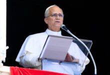 Papa León XIV se conmueve ante la tragedia que sacude a Colombia