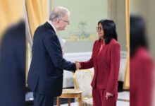 Presidenta (E) Delcy Rodríguez recibe al nuevo coordinador residente interino de la ONU en Miraflores