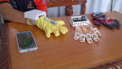 Prototipo de guante robótico facilitará comunicación a pacientes con discapacidad