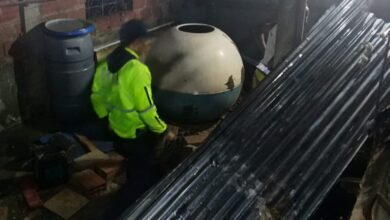 Colapsó vivienda en Carapita tras sismo que sacudió a Caracas este 18 de agosto