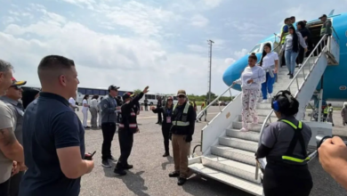 147 venezolanos retornan desde Miami mediante el vuelo 165 de la Gran Misión Vuelta a la Patria