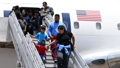 Retorno a la patria: Arriban 192 venezolanos procedentes de EE. UU. al aeropuerto de Barcelona