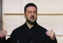 Zelenski descarta elecciones en Ucrania y tilda de "tsunami" la propuesta de su exministro