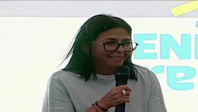 Presidenta (E) Delcy Rodríguez reitera invitación a la Consulta Popular Nacional del 18 de octubre