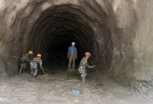 Decenas de trabajadores atrapados en un túnel en Nepal podrían estar vivos