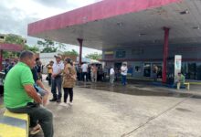 Usuarios rechazan dolarización de la estación de servicio Orinoco II de Maturín