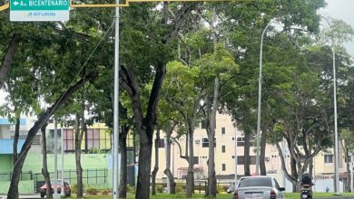 Piden presencia de fiscales y reparación eléctrica tras apagón de semáforos de la plaza El Indio
