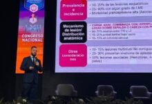 Traumatólogo venezolano expone en la SVCOT 2026 el manejo del trauma espinal en terremotos y catástrofes