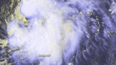 Tormenta Edouard se fortalece cerca de Texas y Luisiana