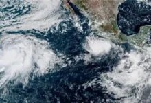 Huracán Polo llega a categoría 5 frente a las costas de México