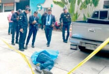 Hallan un hombre sin vida en plena vía pública de Valencia