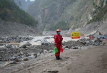 Cambio climático intensifica derrumbes de hielo en el Himalaya, según científico chino