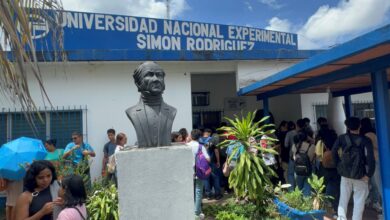 Estudiantes de la UNESR enfrentan estrés y desánimo por fallas en control de estudios