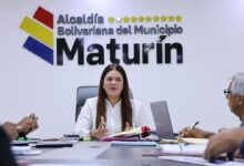 Alcaldesa Ana Fuentes anuncia rehabilitación de la plaza Bolívar de La Cruz y mejoras viales en Maturín
