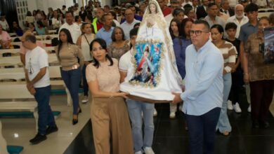 Devotos de Punta de Mata celebran la bajada de la Virgen del Valle y los 25 años de su monumento