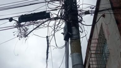 Más de 24 horas sin electricidad están vecinos de Viento Colao II tras explosión de transformador