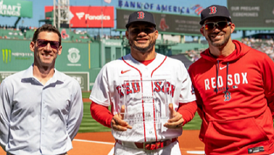 Willson Contreras gana el premio Heart and Hustle de la MLB