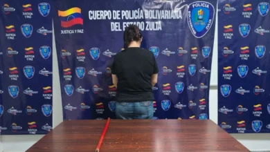 Arrestan a una mujer por agredir físicamente a su hija adolescente en Baralt