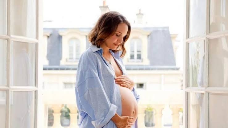 Natalie Portman da a la bienvenida a su tercer hijo