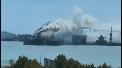 Incendio en buque extranjero en China deja al menos 20 muertos y 5 desaparecidos