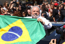 Lula mide su fuerza en las calles a tres semanas de unas presidenciales cada vez más ajustadas en Brasil