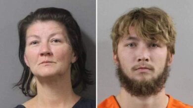 Arrestan a madre e hijo por incesto en Florida
