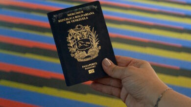 Chile y Venezuela acuerdan un salvoconducto digital para venezolanos con pasaporte vencido