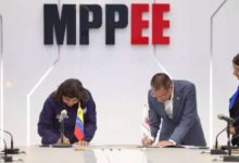 Unacom y Fidelz firman convenio para fortalecer la formación energética en Venezuela