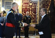 Timoteo Zambrano entrega cartas credenciales al rey Felipe VI como nuevo embajador de Venezuela en España