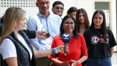 Presidenta (E) Delcy Rodríguez reporta el ingreso de 75 mil nuevos alumnos al inicio del año escolar
