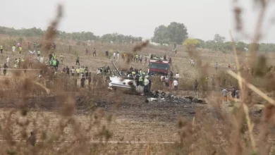 Mueren 32 personas al estrellarse un avión militar en Nigeria