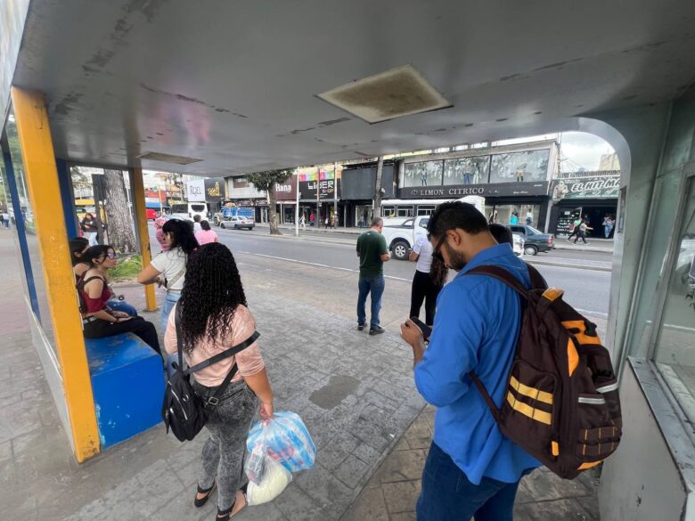 Caos vehicular en el centro de Maturín por falla eléctrica y semáforos fuera de servicio