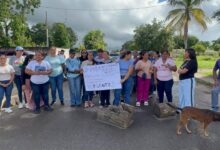 Padres protestan en Santa Elena de Viboral por intoxicación química en más de 18 planteles tras fumigaciones