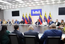 Delcy Rodríguez lidera reunión del Consejo de Vicepresidentes y Ministros en el Palacio de Miraflores