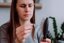 Vitaminas y nutrientes clave para combatir la caída del cabello